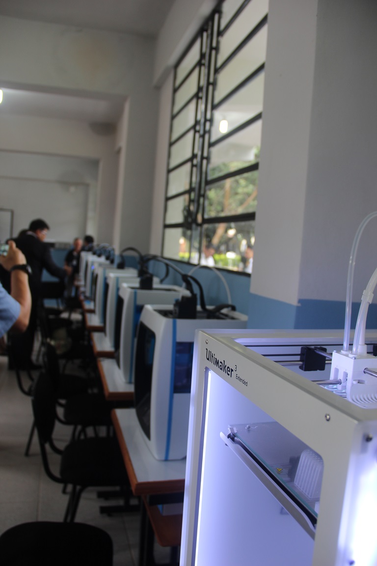 FABLAB FCyT UNCA