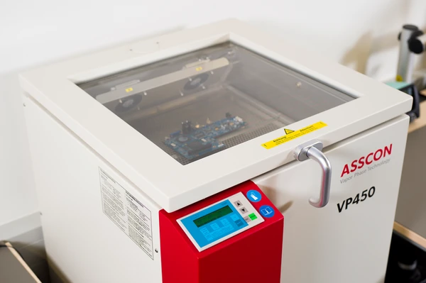 ASSCON VP450 Dampfphasen-Lötsystem