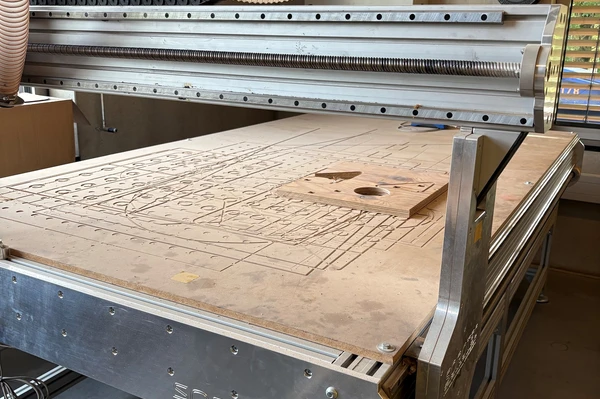 CNC-Holzfräse Sorotec