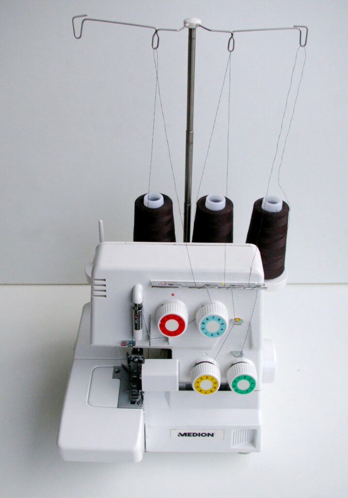 Medion Overlock-Nähmaschine