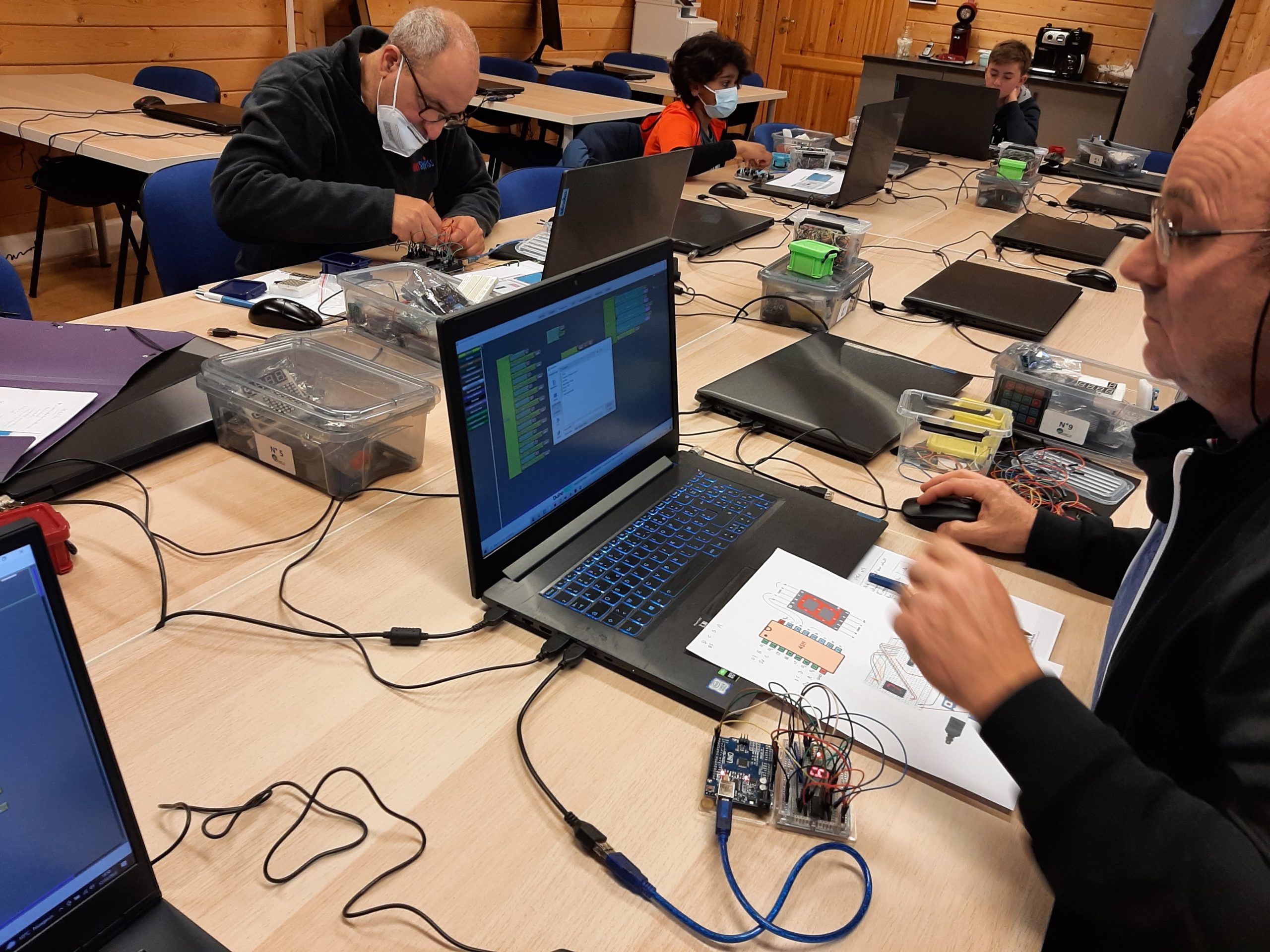 Ateliers Robotique Jeunes & Adultes